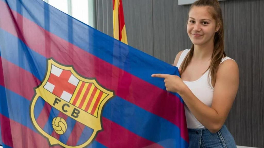 Emilia Szymczak, presentada por el Barça Femenino en 2023