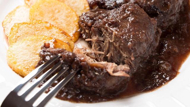 Carrillada que se deshace con el tenedor