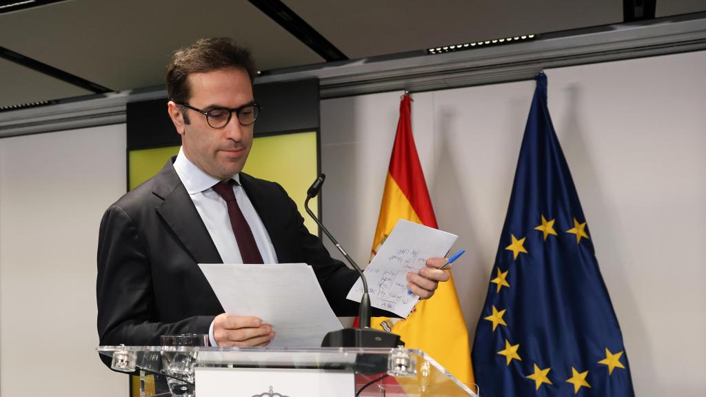 El ministro de Economía, Comercio y Empresa, Carlos Cuerpo, en la sede del Ministerio, a 16 de julio de 2025, en Madrid (España)