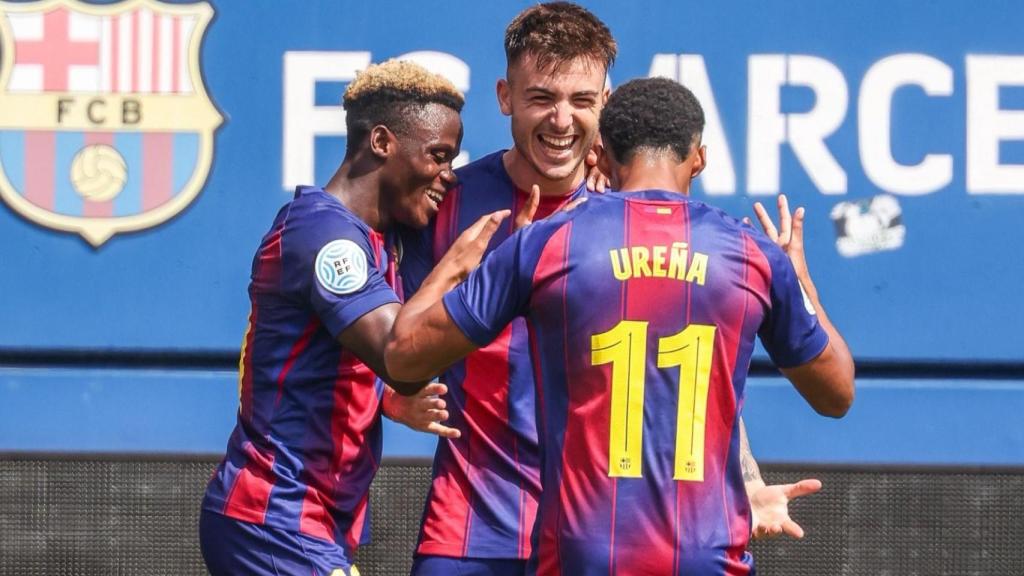 Víctor Barberà celebra su gol en el Barça B-Porreres