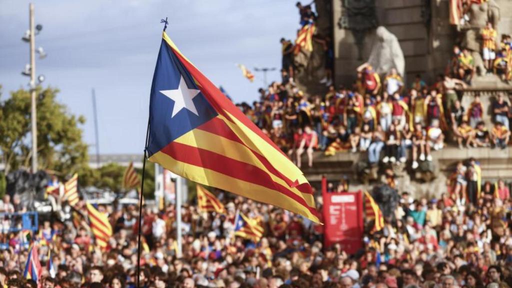 Manifestantes independentistas en la Diada