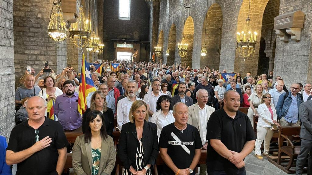 Toni Albà y Silvia Orriols celebran la Diada en Ripoll