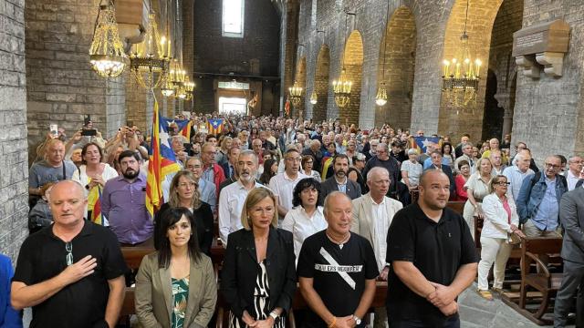 Toni Albà y Silvia Orriols celebran la Diada en Ripoll