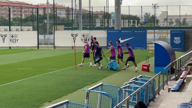 El Barça salta a entrenarse antes del partido contra el Valencia