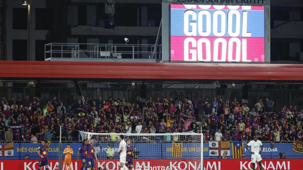 El Barça se dio un festín de goles ante el Valencia en el Johan Cruyff