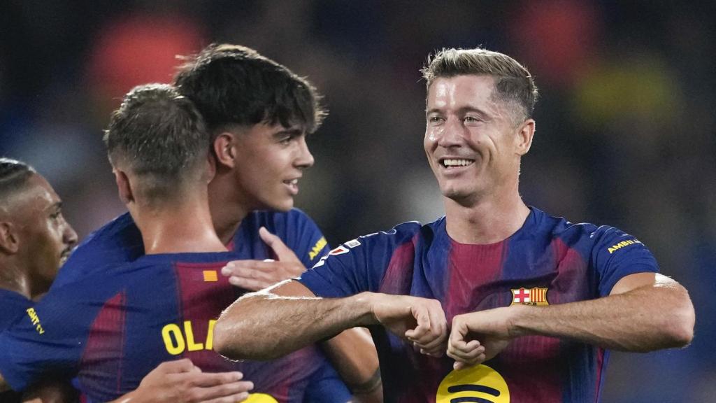 Lewandowski celebra uno de sus goles frente al Valencia