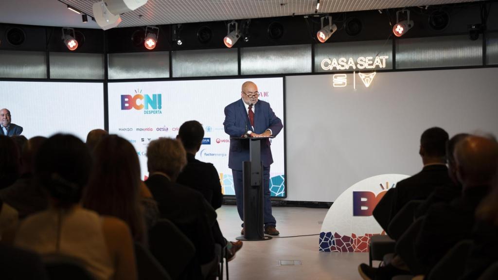 Xavier Salvador, en el foro BCNDesperta! en Casa Seat