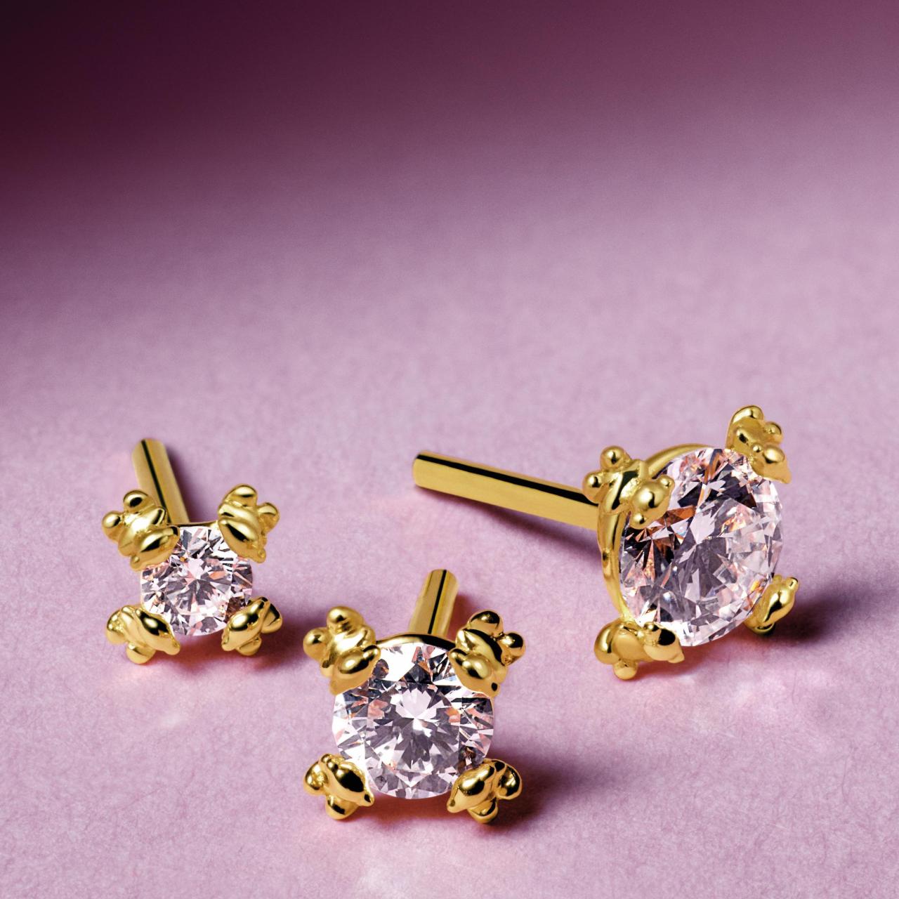 Detalles que brillan con luz propia: elegancia minimalista para cada ocasión