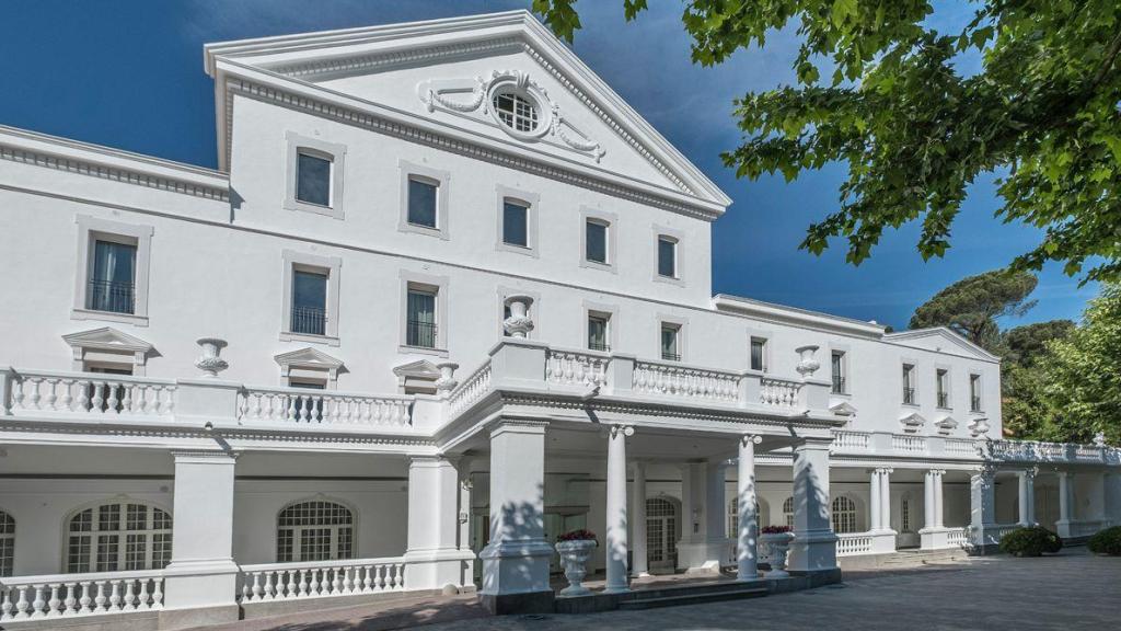 Fachada del Balneario Termas de Orión