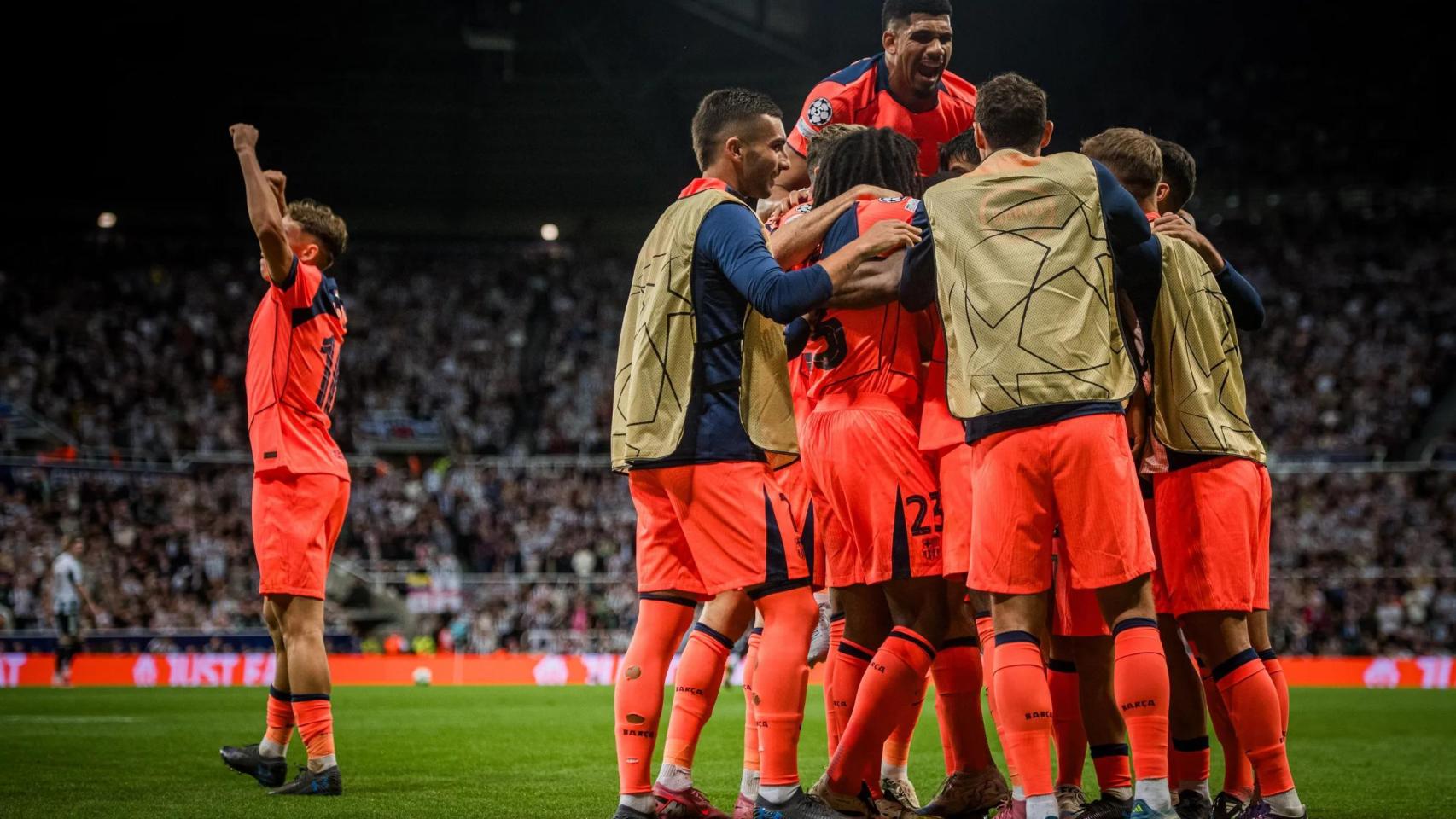 El Barça celebra un gol ante el Newcastle
