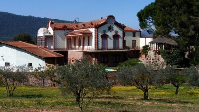 La casa modernista catalana imposible de vender, Mas Morera