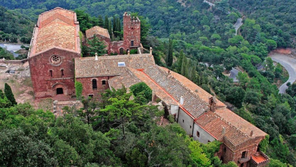 El rincón más curioso de Cataluña, el pueblo donde no existen los jueves, Riudecanyes