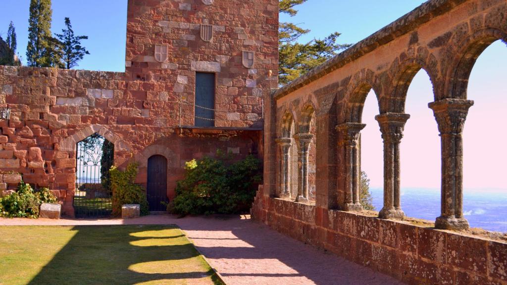 Castillo y monasterio de Riudecanyes