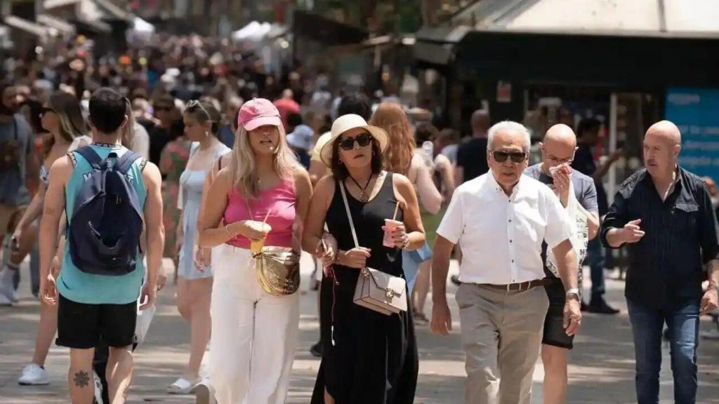 Personas en Barcelona / Europa Press