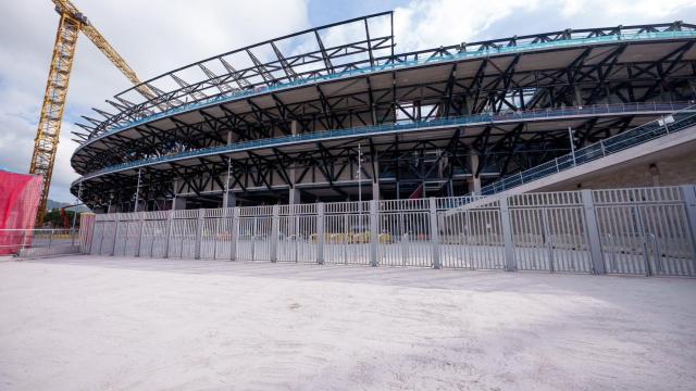 Exterior del nuevo Camp Nou a mediados de septiembre de 2025