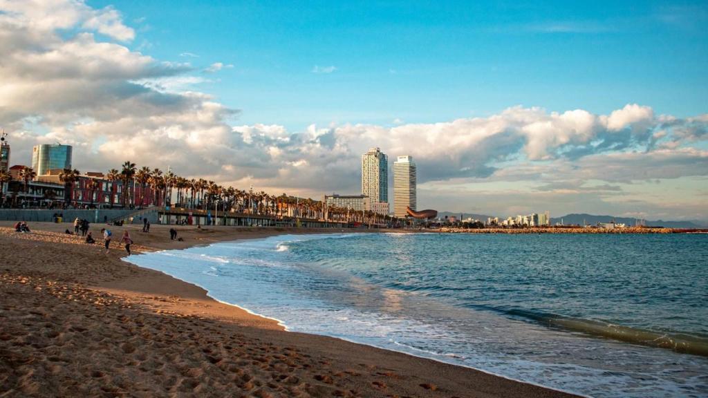 Imagen de las playas del Front Maritim de Barcelona