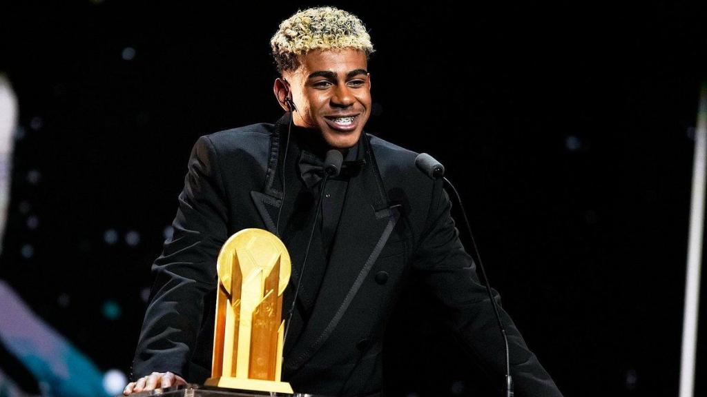 Lamine Yamal, Trofeo Kopa 2025 / X FC Barcelona