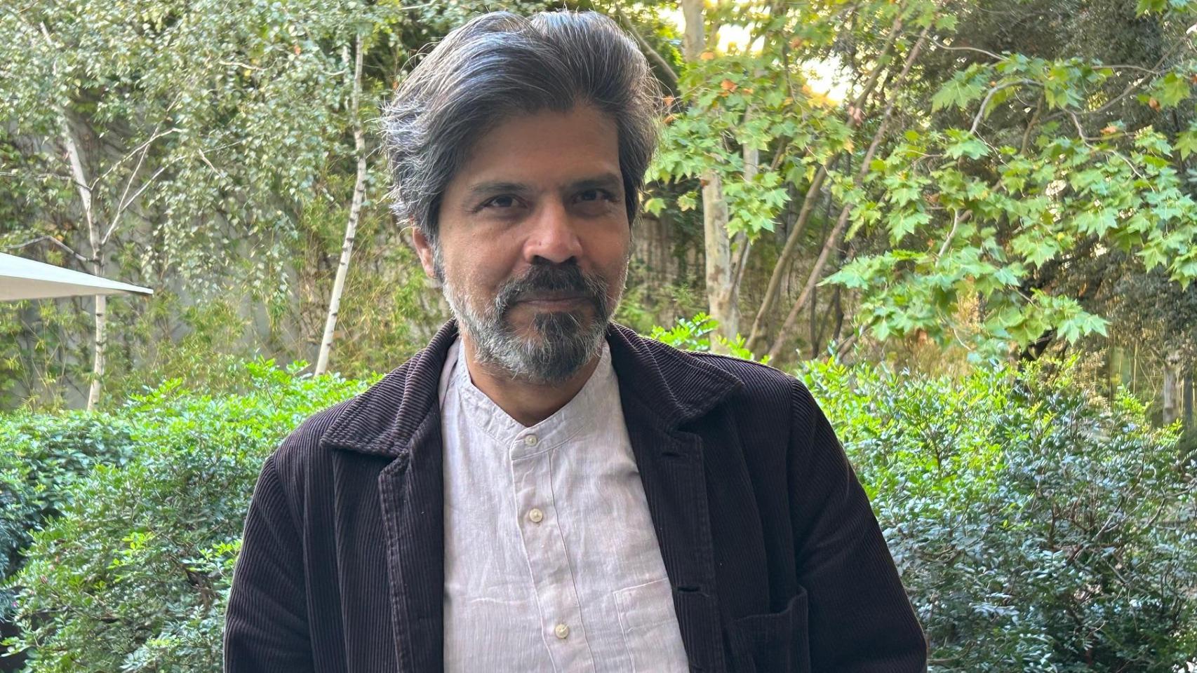 El ensayista Pankaj Mishra, en la entrevista con 'Letra Global'