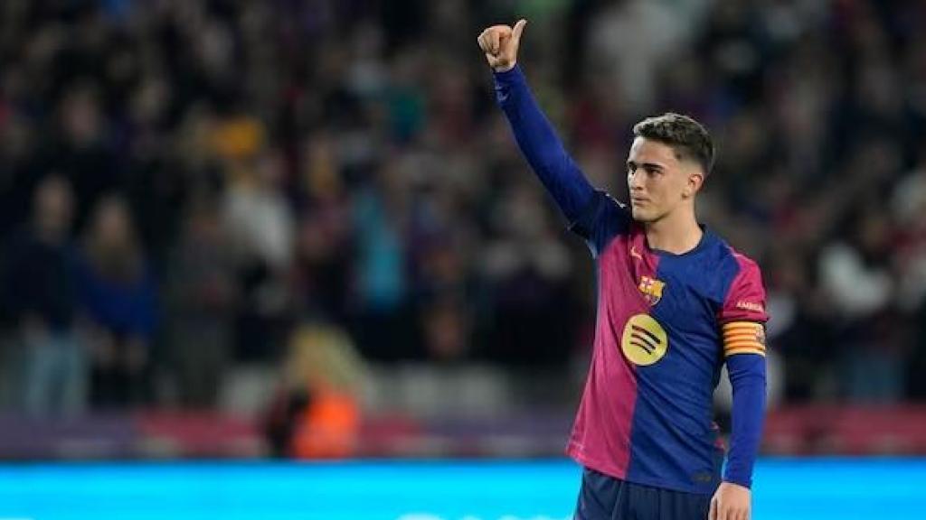 La primera imagen de Gavi tras la operación de menisco: visita de sus mejores amigos en el Barça