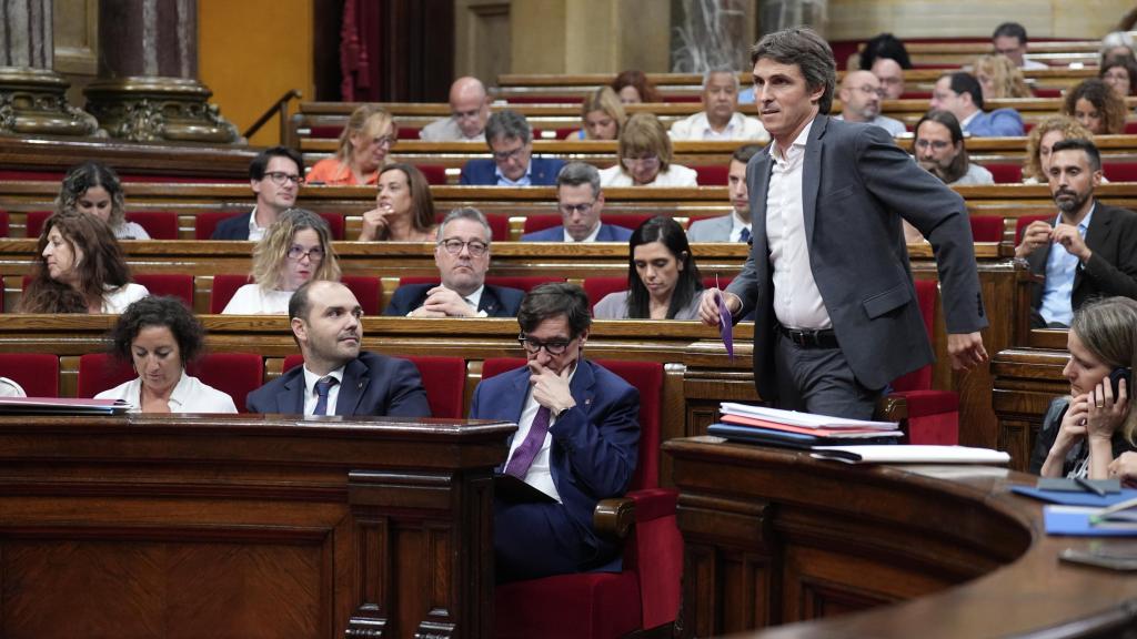 El diputado de Junts Salvador Vergés, durante un pleno en el Parlament de Catalunya, a 15 de julio de 2025