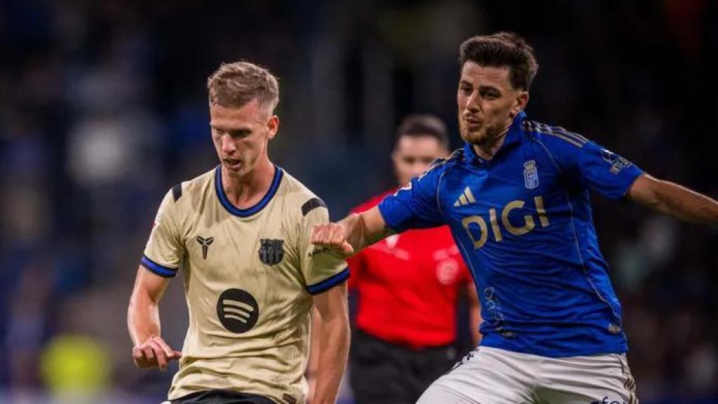 Dani Olmo lluita per la pilota contra el Reial Oviedo