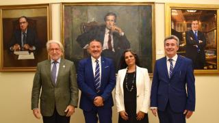 El presidente de Foment, Josep Sánchez Llibre y el 'conseller' de Empresa, Miquel Sàmper, junto a Rodrigues Noronha y Da Rocha Ceia
