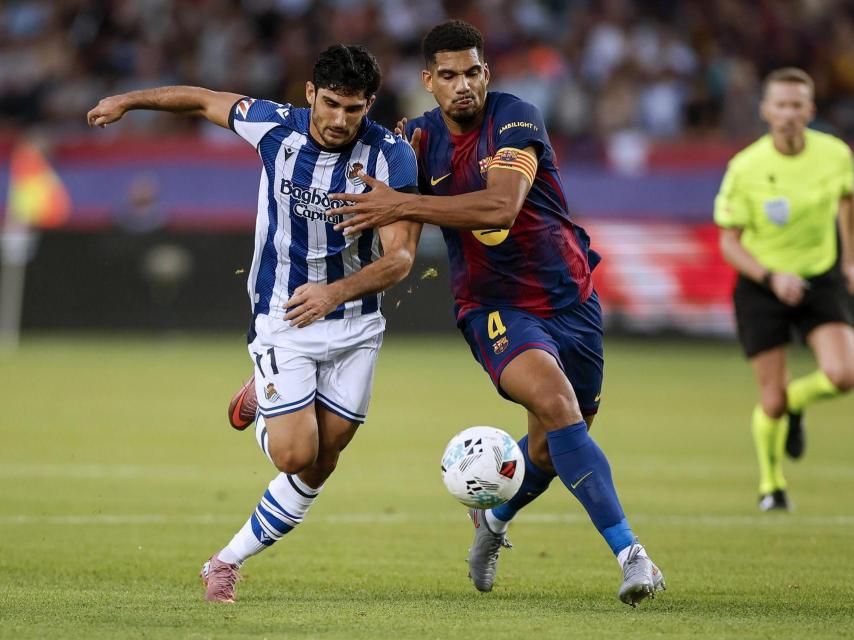 Araujo pugna con Guedes