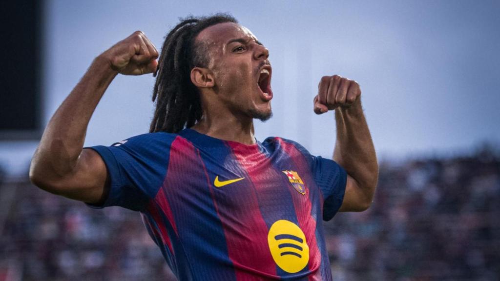Jules Koundé celebra el seu gol al Barça-Reial Societat