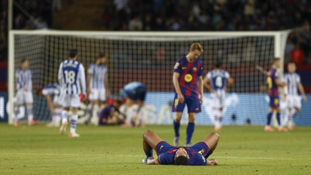 Ronald Araujo lamenta una ocasión fallada por el Barça contra la Real Sociedad