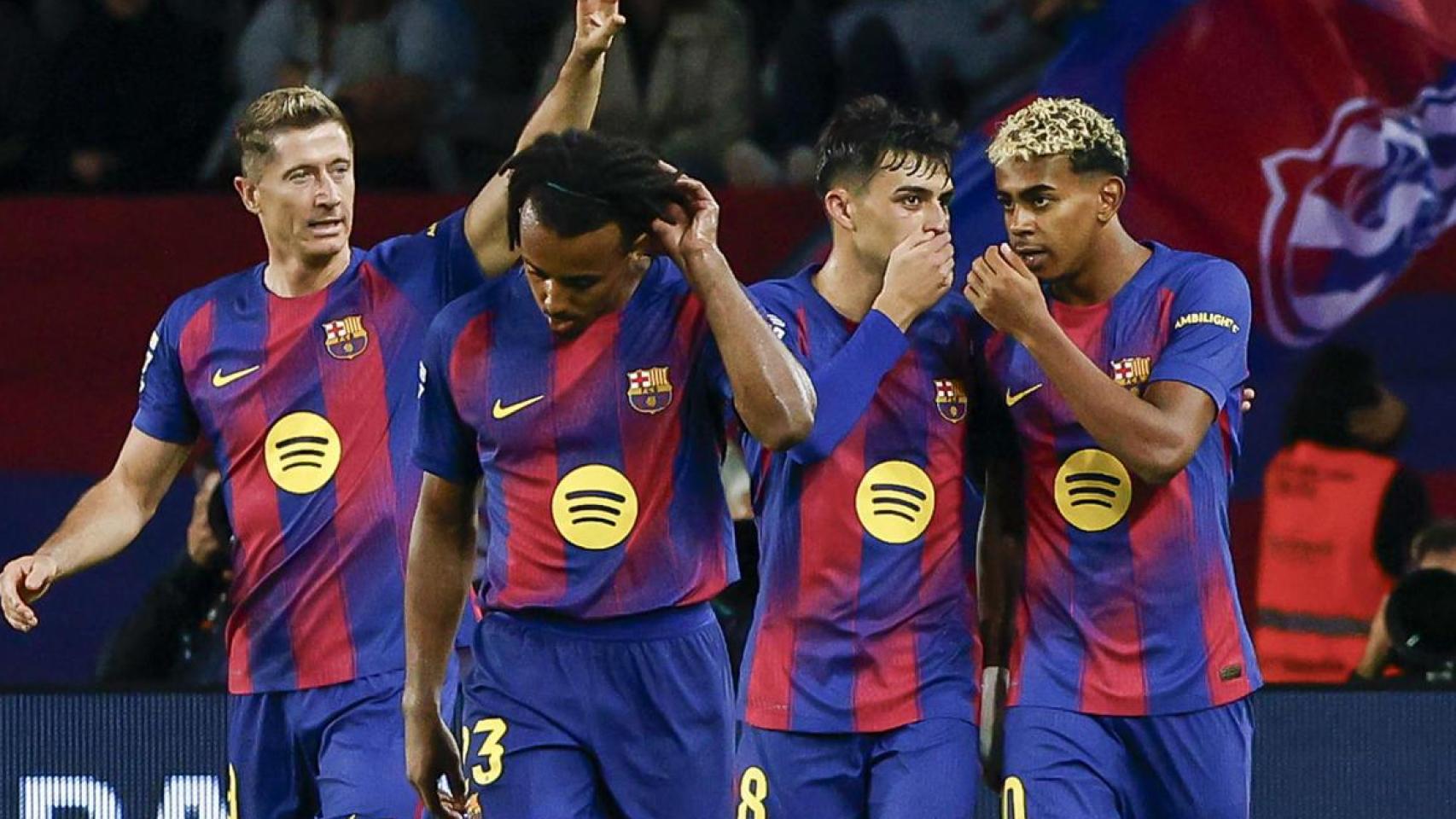 La joya de la Masía y el fichaje de Deco que se estrenan como titulares en el Barça: debut de líderes