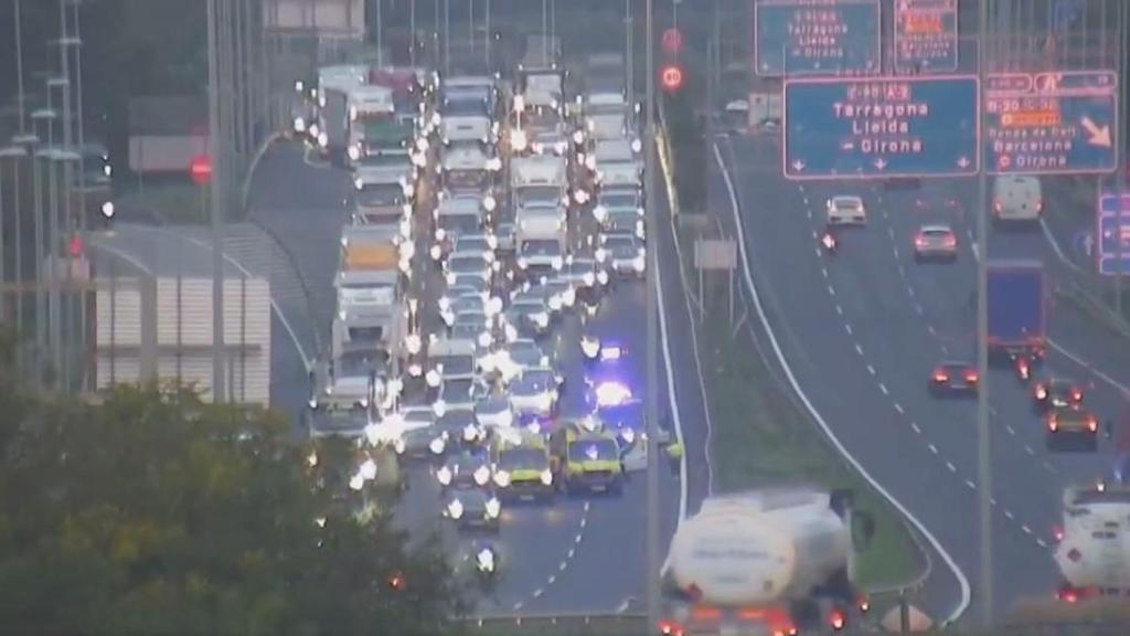 Accidente en la B-10 este martes