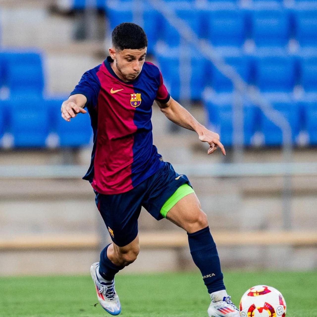 Lucas 'Pocho' Román con el Barça B
