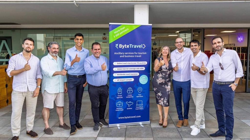 Departamento de Comunicación de ByteTravel S.A.