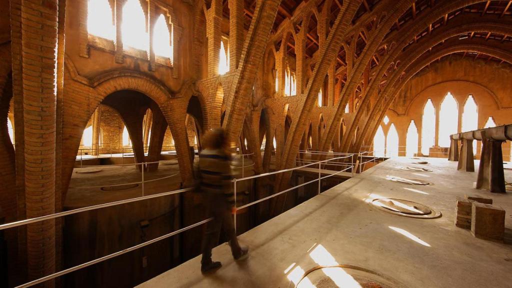 Bodega modernista de Pinell de Brai