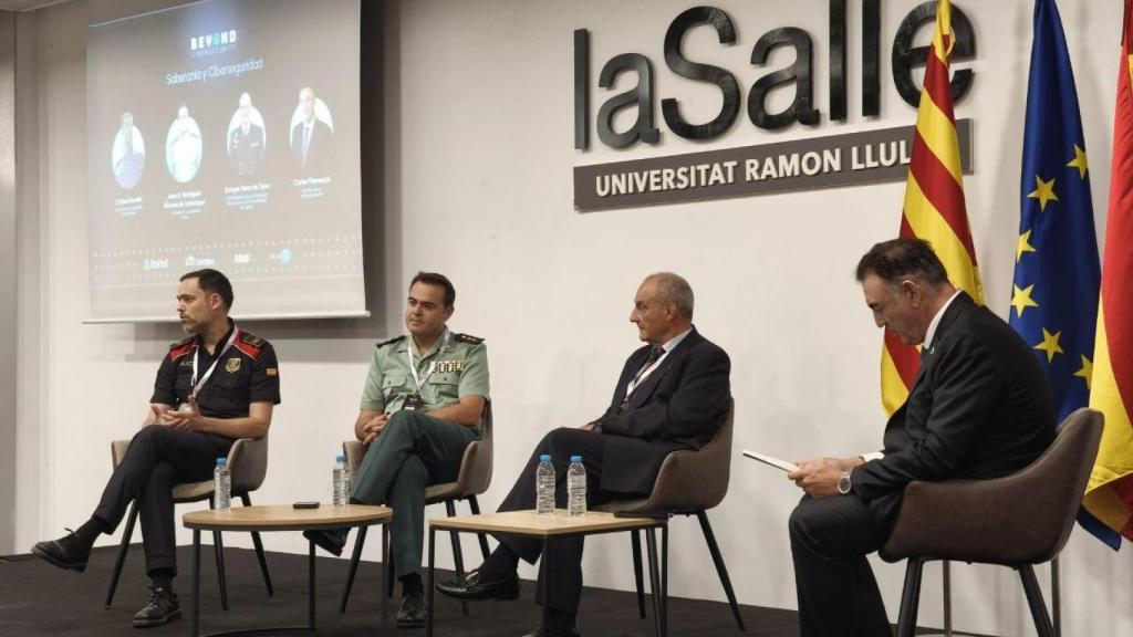 Cuerpos polciiales en el Beyond Cibersecurity de Barcelona esta semana