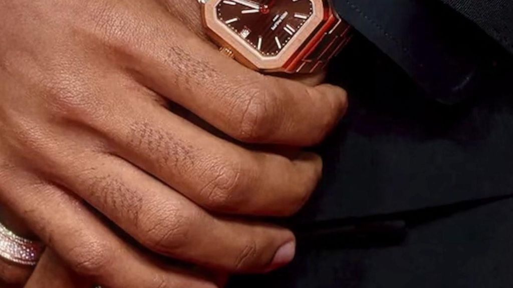 Lamine Yamal amb un Patek Philippe Cubitus