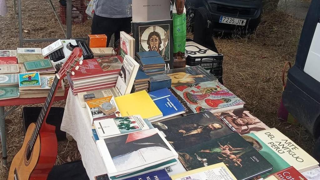 Puesto del mercadillo de Bàscara