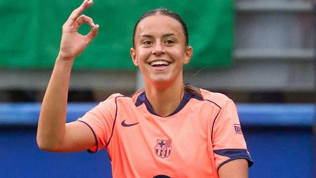 Clara Serrajordi celebra su gol ante el Eibar