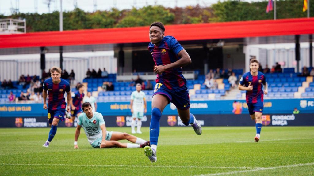 Sama Nomoko celebra su gol contra la UE Olot