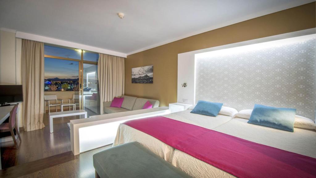Imagen de una habitación del hotel Beatriz Playa, en Lanzarote