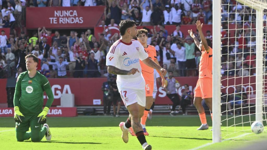 Szczesny, impotente tras el gol de Isaac Romero