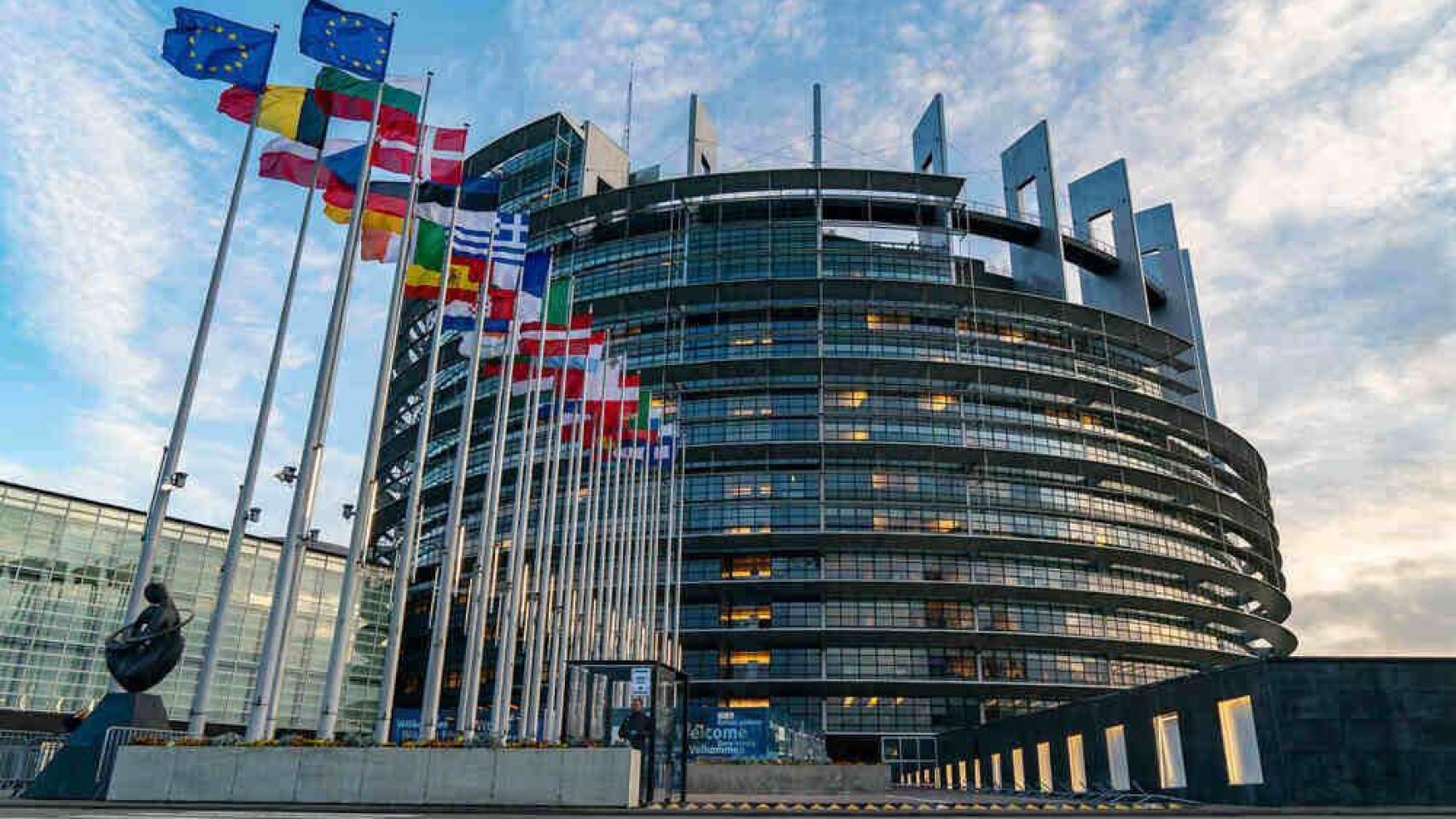 Panorámica exterior del Parlamento Europeo