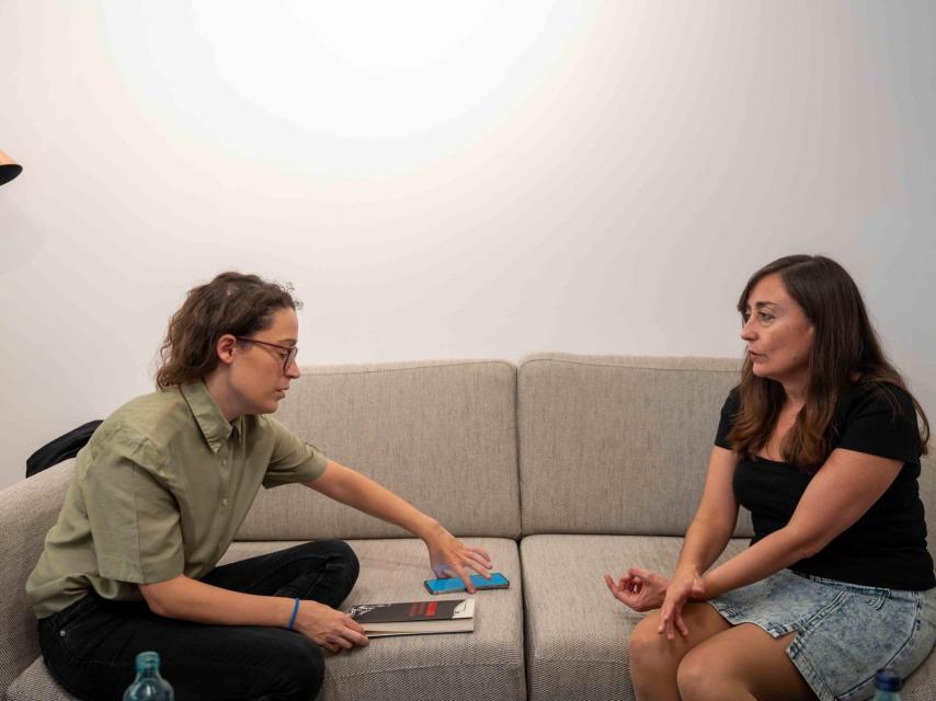 Anna María Iglesia dialoga con Elvira Navarro