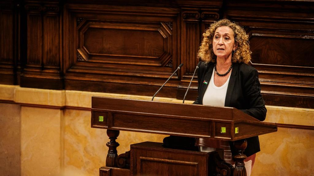 Esther Capella defiende las propuestas de resolución presentadas por el grupo parlamentario de ERC en el Debate de Política General del 9 de octubre de 2025