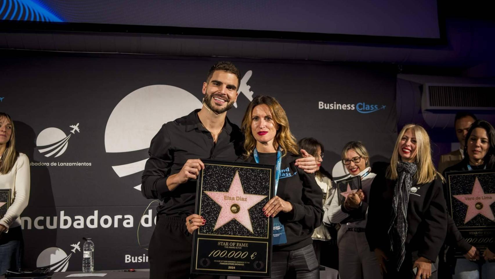Daniel Schepers entrega premios con la Incubadora de Lanzamientos
