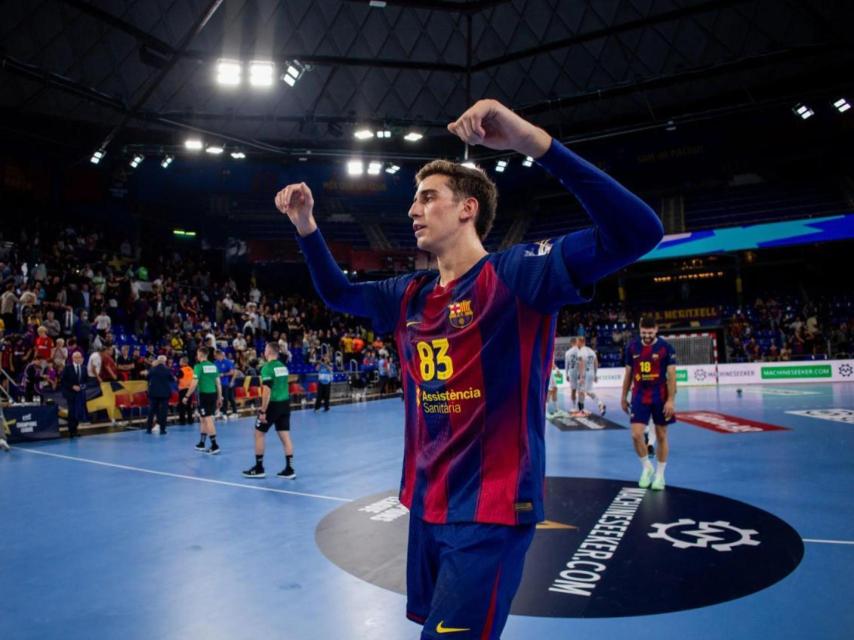 Ian Barrufet celebra la victoria del Barça de balonmano contra el Pick Szeged