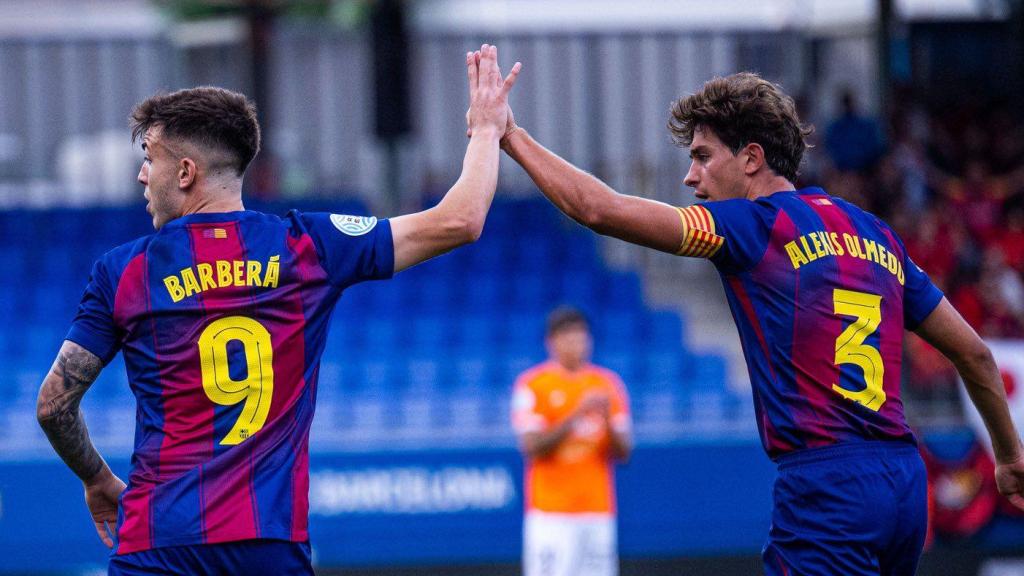 Víctor Barberá celebra el seu gol amb Alexis Olmedo al Barça B-Reus FC Reddis
