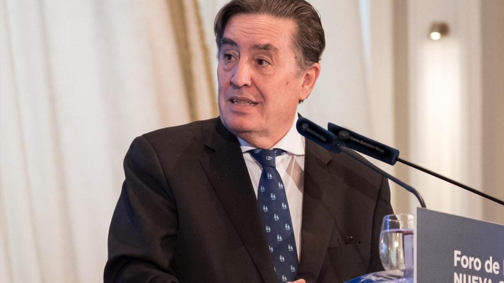 Luis García Montero, poeta y director del Instituto Cervantes, durante su intervención en el Foro Nueva Comunicación en el Hotel Mandarin Oriental Ritz