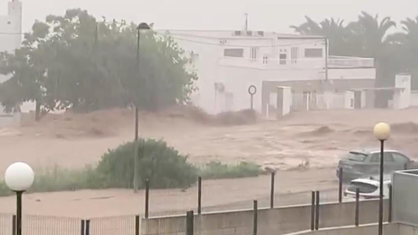 Imagen del paso de la dana por el sur de Tarragona hoy