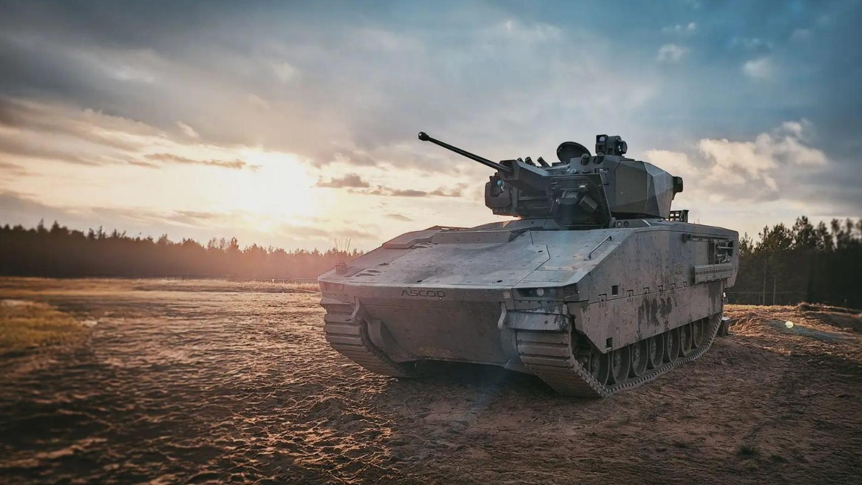 Un blindado del Programa Pizarro fabricado por Santa Bárbara Sistemas